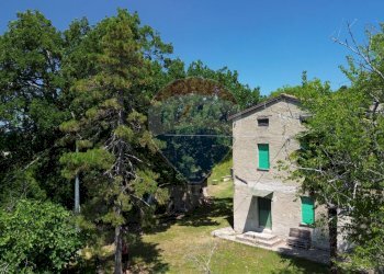 ESTERNO PALAZZINA - Independent house LOCALITA RIVIANO, Varano de' Melegari - photo 6