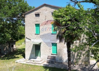 ESTERNO PALAZZINA - Independent house LOCALITA RIVIANO, Varano de' Melegari - photo 7