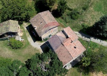 VISTA TETTO - Independent house LOCALITA RIVIANO, Varano de' Melegari - photo 17