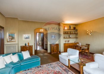 Soggiorno doppio - Apartment Via Triulziana
 
22, San Donato Milanese - photo 7