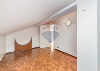 Stanza vuota - Attic Via Triulziana
 
22, San Donato Milanese - photo 21