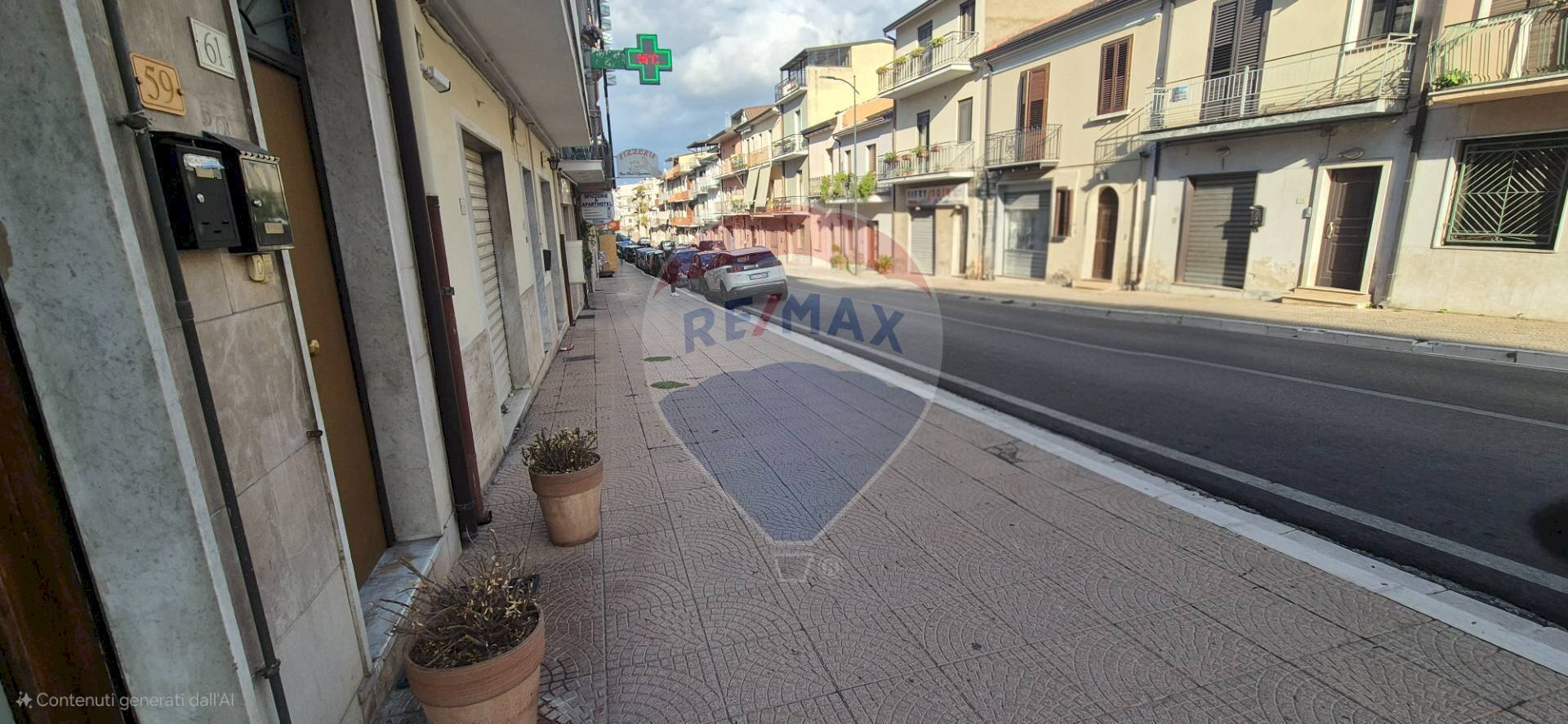 Edificio all\'aperto - Locale Commerciale Grottaminarda - foto 3