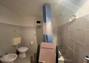 Semi-detached house Borgata Chiabriera , Pomaretto - photo 11