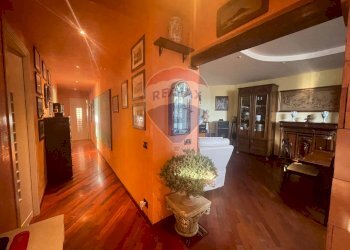 Hall / corridoio - Quadrilocale Carini - foto 2