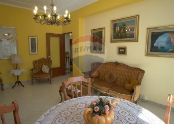 Sala da pranzo - Appartamento Via Dalmazia
 
143, Leonforte - foto 9