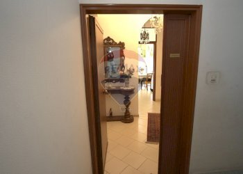 Hall / corridoio - Appartamento Via Dalmazia
 
143, Leonforte - foto 22