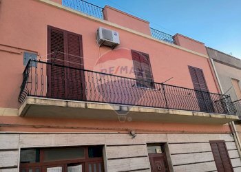 Edificio all\'aperto - Casa indipendente Via Enrico Toti
 
12, Ispica - foto 2