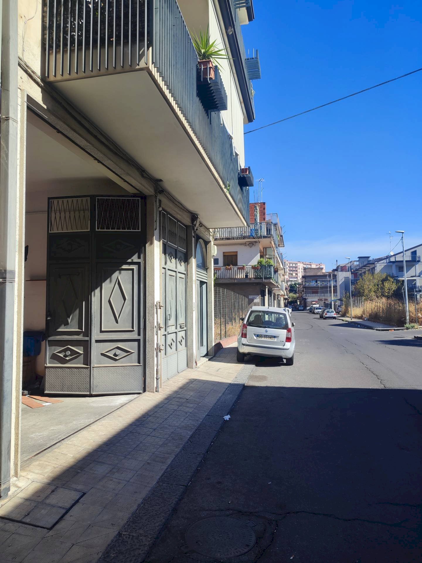 Foto 2 - Warehouse Paterno - photo 2