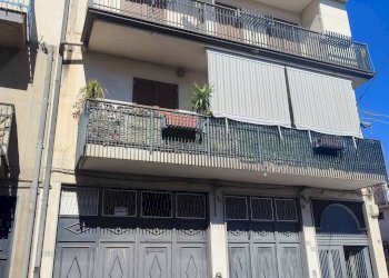 Foto 1 - Magazzino Paterno - foto 1