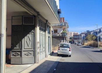 Foto 2 - Magazzino Paterno - foto 2