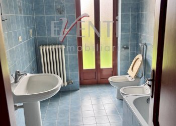 Foto 8 - Quadrilocale Via Manzoni
 
12, Cavour - foto 8