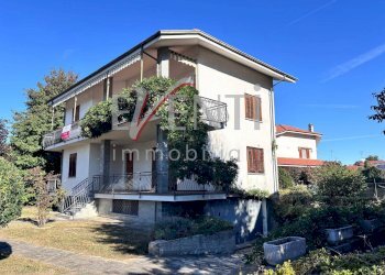 Foto 3 - Quadrilocale Via Manzoni
 
12, Cavour - foto 3