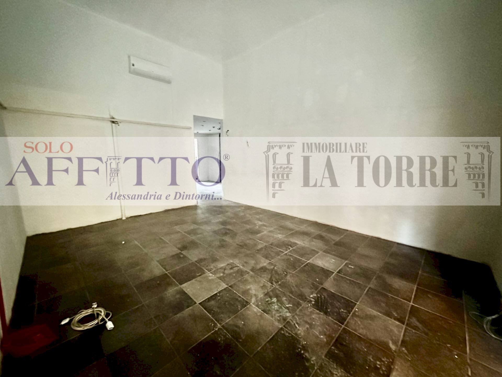 Foto 2 - Commercial Premises Via San Lorenzo, Alessandria - photo 2