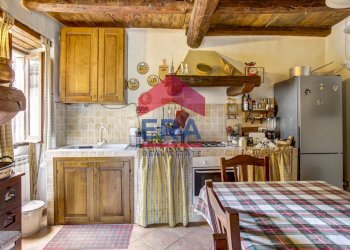 Cucina - Casa indipendente Via Vittorio Emanuele III
 
1, Soriano nel Cimino - foto 6