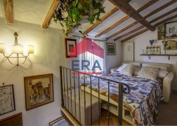 Camera da letto - Casa indipendente Via Vittorio Emanuele III
 
1, Soriano nel Cimino - foto 15