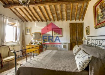 Bagno - Casa indipendente Via Vittorio Emanuele III
 
1, Soriano nel Cimino - foto 21