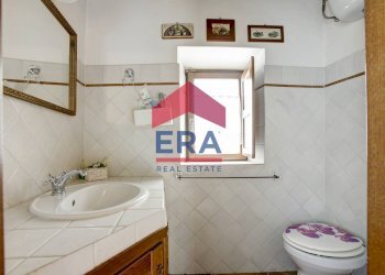 Bagno - Casa indipendente Via Vittorio Emanuele III
 
1, Soriano nel Cimino - foto 23