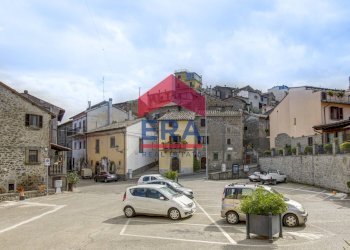 Viste - Casa indipendente Via Vittorio Emanuele III
 
1, Soriano nel Cimino - foto 29