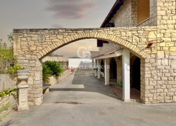 Foto 1 - Villa Contrada Abbondanza - Viale Delle Mimose
 
SN, Andria - foto 1