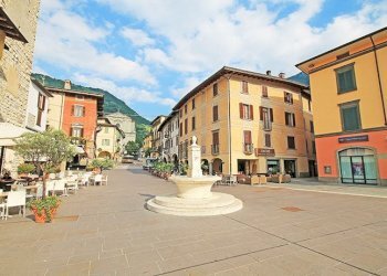 piazza - Appartamento Piazza Pellegrini, Pisogne - foto 10