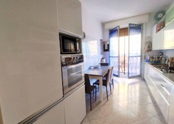 Cucina - Quadrilocale via Palmiro Togliatti, 31, Rho - foto 9
