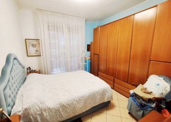 Camera da letto - Quadrilocale via Palmiro Togliatti, 31, Rho - foto 30