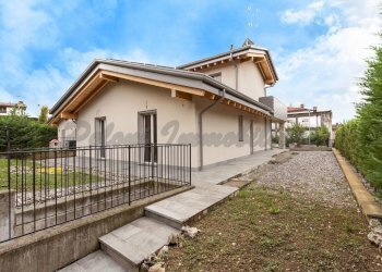 Giardino - Villa via Walter Bonatti, Cenate Sotto - photo 2