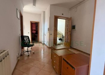 Foto 4 - Office Scisciano, Scisciano - photo 4