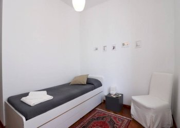 Camera da letto - Trilocale via Cesare Battisti, 4, Genova - foto 16
