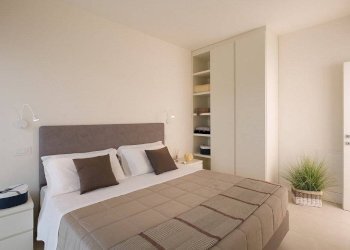 Camera da letto - Stabile - Palazzo viale Rino Molari, Riccione - foto 7