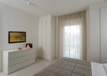 Camera da letto - Stabile - Palazzo viale Rino Molari, Riccione - foto 15