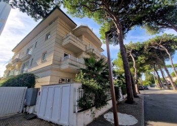 Facciata - Stabile - Palazzo viale Rino Molari, Riccione - foto 36