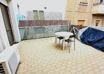 Terrazzo - Monolocale via Aurelio Saffi, Bologna (zona Saffi) - foto 12