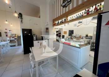 Foto 1 - Attività Commerciale Via C. Battisti, Pescara - foto 1