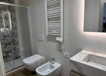 Bagno - Bilocale viale Cortina d'Ampezzo, 164, Roma - foto 12