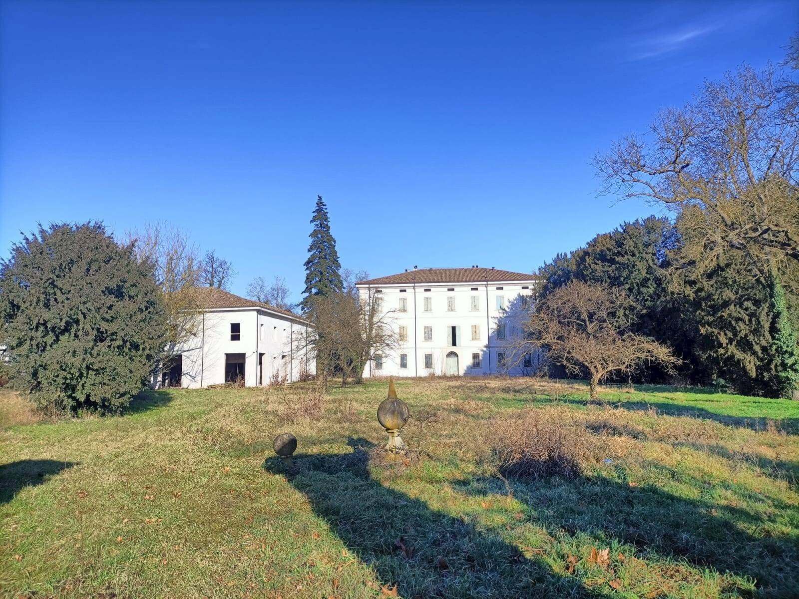 Foto 2 - Stable - Palace via provanone
 
1873, Crevalcore - photo 2