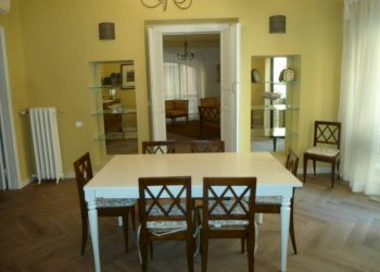 Salone - Appartamento via Castiglione, 22, Bologna (zona Centro Storico) - foto 21