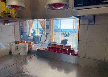 Interno non residenziale - Ristorante Sanremo - foto 3