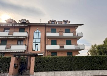 Facciata - Quadrilocale via Anna Frank, 2, Carmagnola - foto 1
