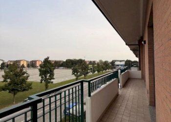 Balcone - Quadrilocale via Anna Frank, 2, Carmagnola - foto 8