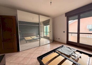 Camera da letto - Quadrilocale via Anna Frank, 2, Carmagnola - foto 12