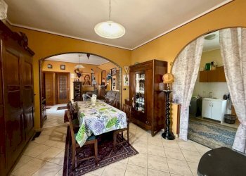 Soggiorno - Villa a Schiera via Pietro Sola Vescovo, 4, Carmagnola - foto 3
