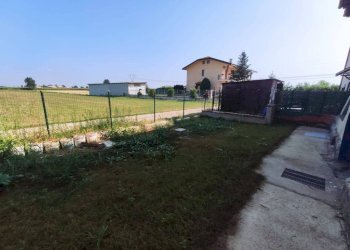 Giardino - Trilocale Cascina Frattone, Carmagnola - foto 6