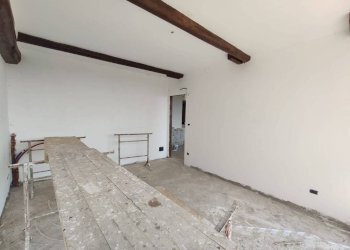 Stanza non arredata - Three-room apartment Cascina Frattone, Carmagnola - photo 19