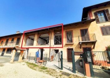 Facciata - Three-room apartment Cascina Frattone, Carmagnola - photo 1