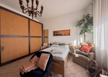 Camera da letto - Trilocale via Cavalli, 11, Carmagnola - foto 26