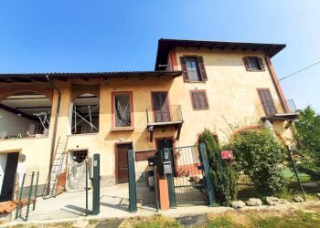 Facciata - Appartamento Cascina Frattone, Carmagnola - foto 1