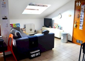 Salone - Bilocale via Chiappella, 5A, Serra Riccò - foto 6