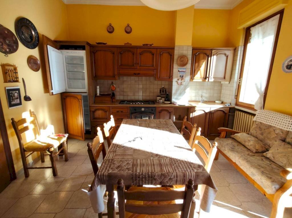 Cucina - Four-room apartment via Luigi Negrelli, Cuneo (neighborhood Centro) - photo 3