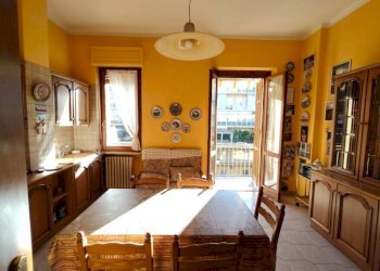 Cucina - Quadrilocale via Luigi Negrelli, Cuneo (zona Centro) - foto 1